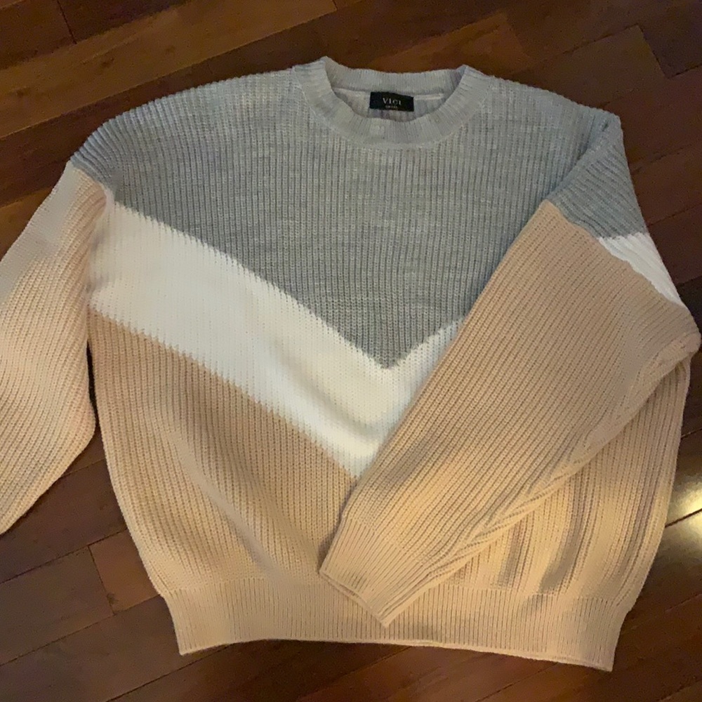 Vici chevron sweater